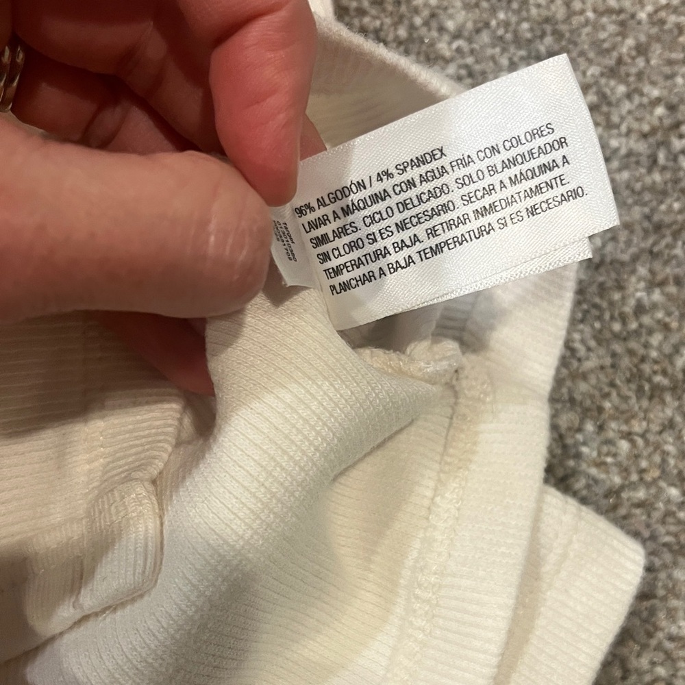 Women's Universal Thread Cream Button-Up Ribbed Top - Picture 4 of 4